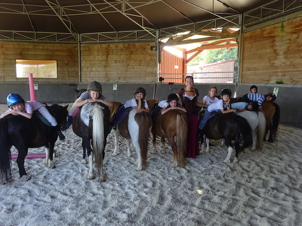 Équitation au Poney-club - Séjour centre équestre