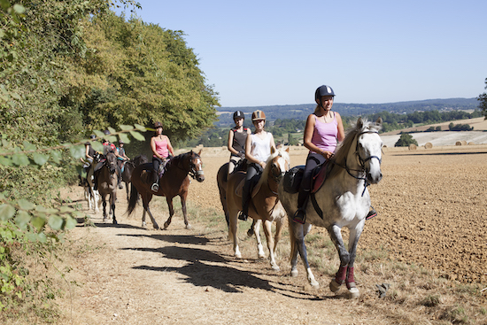 Equit' Aventure - Colonie de vacances équitation
