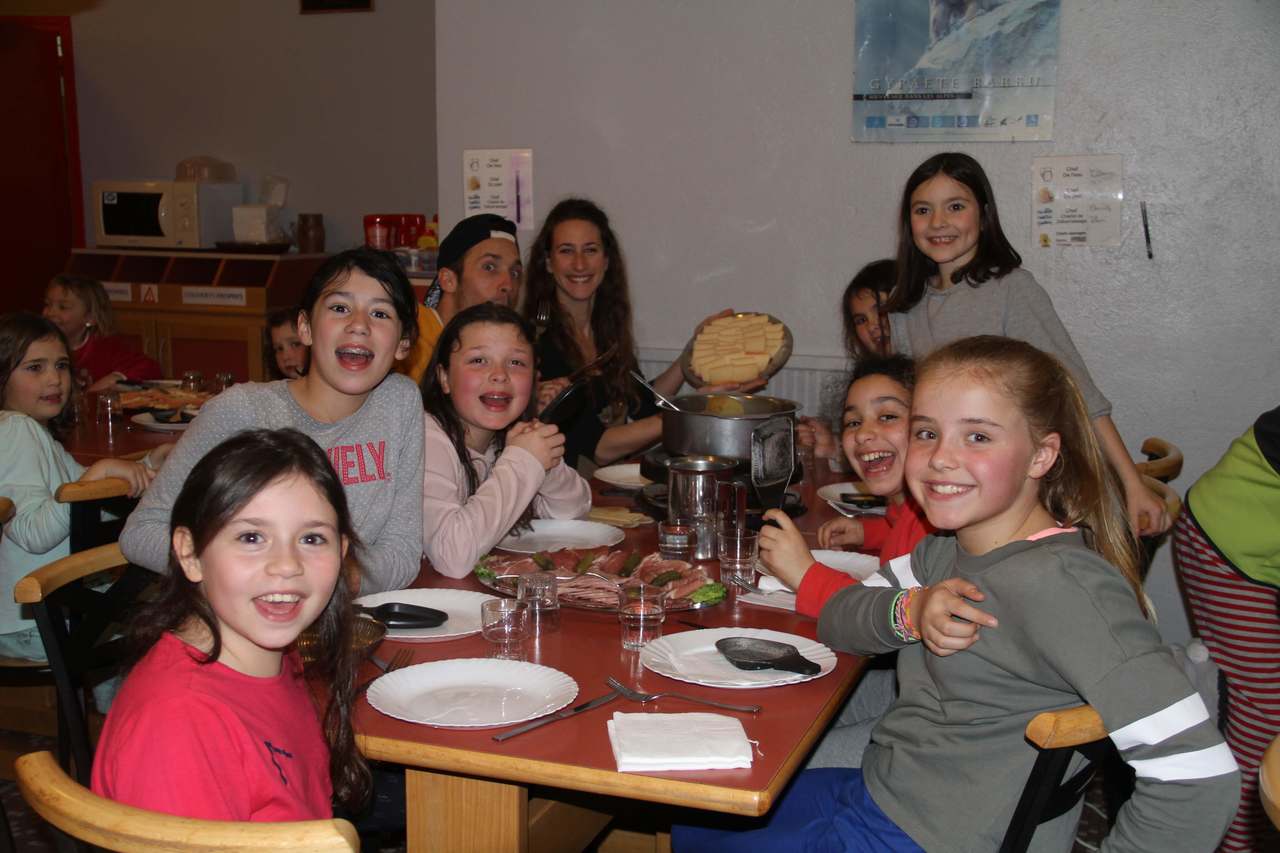 Mes Vacances au Ski - Colonie de ski