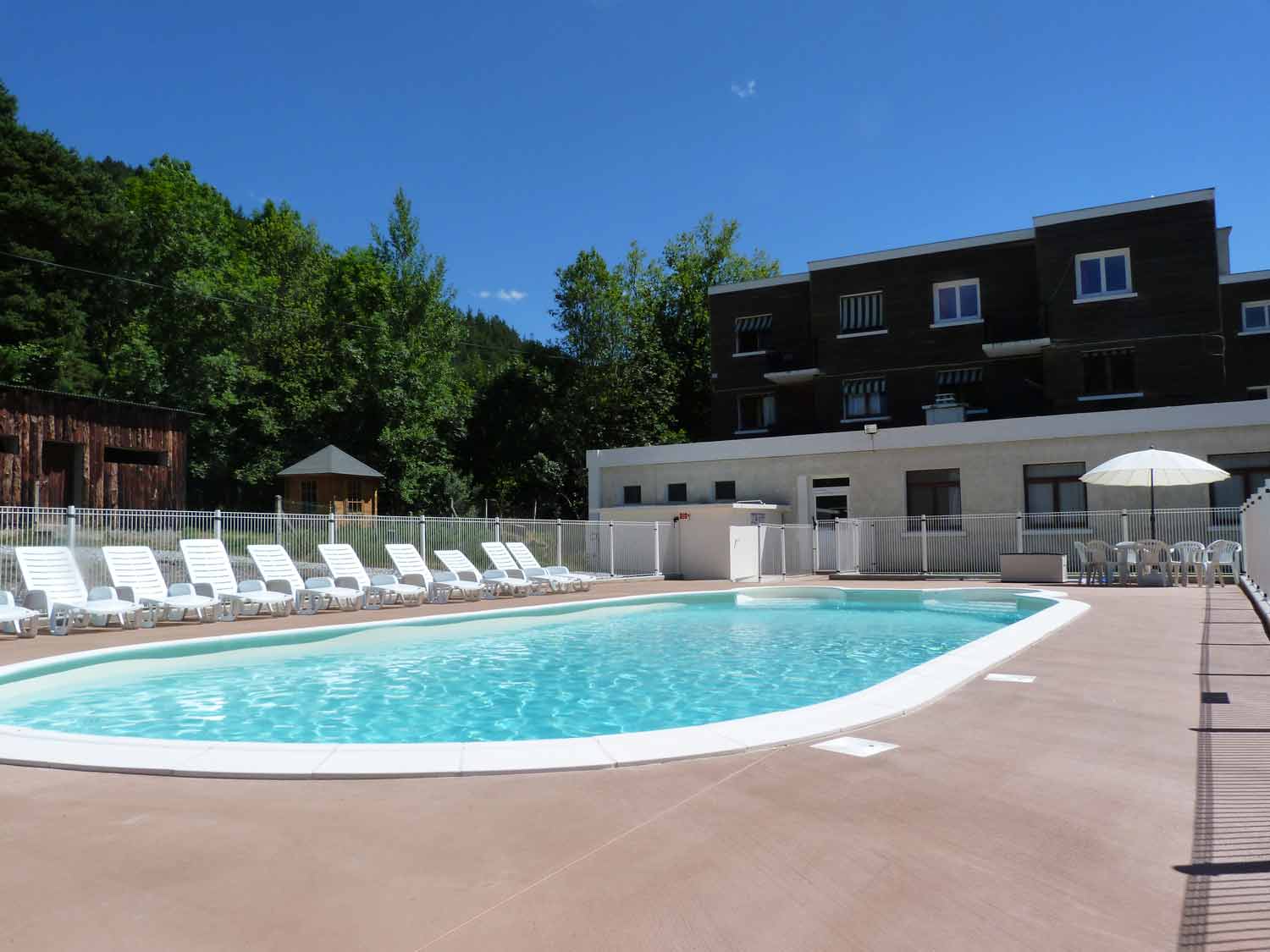 Pur' aventure dans les Alpes du Sud - Colonie à la montagne