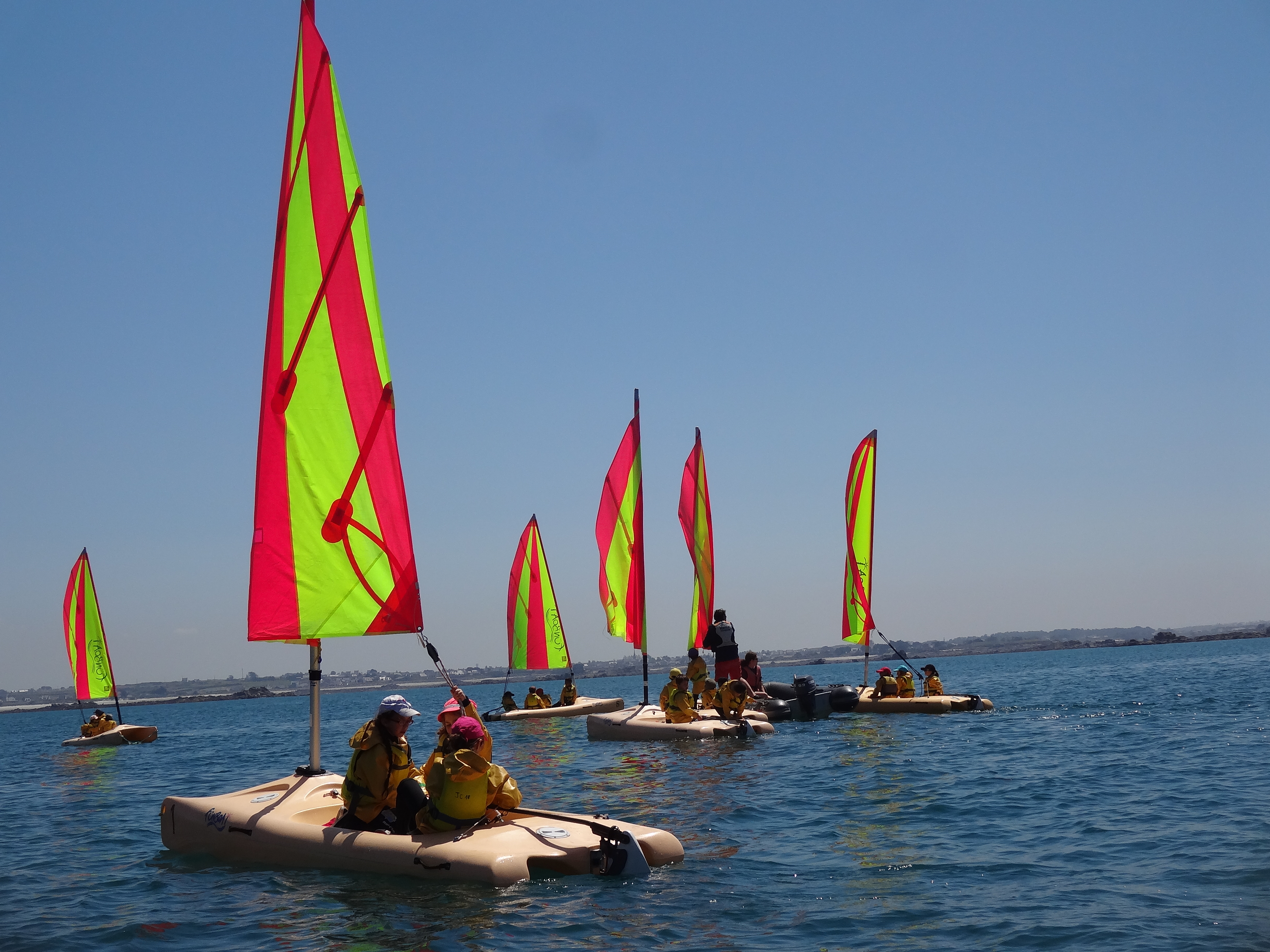 Cap sur l'île de Batz- Colonie de vacances sport nautique